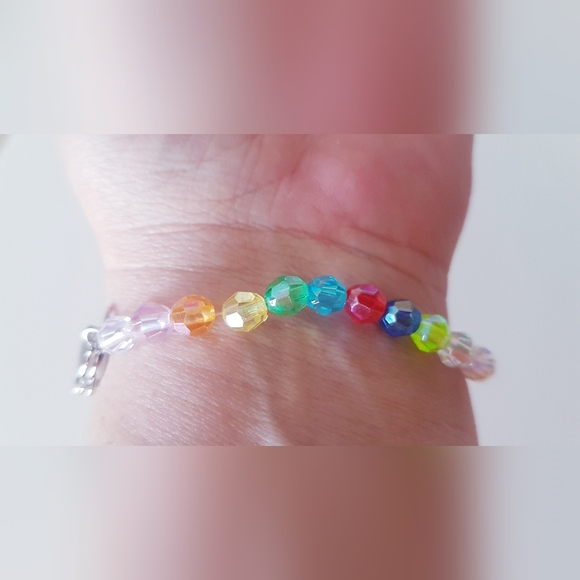 Bejeweled Bracelet Magnetic Clasp Hand Crafted Multi-Colored - Picture 7 of 15